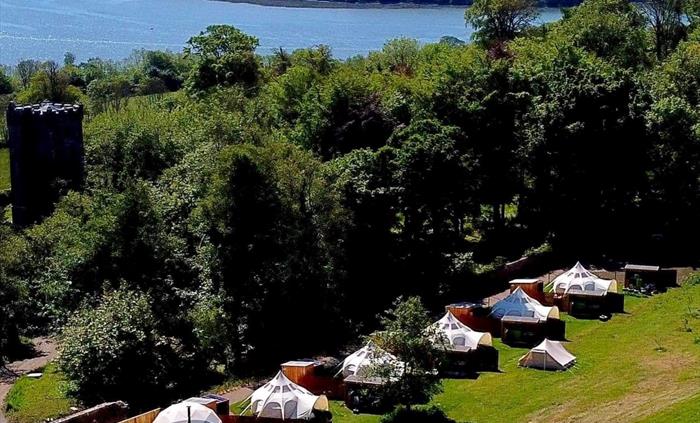 Our stargazers are open from April to September. Each have their own bathroom and kitchen and outdoor bathtub